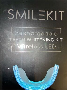 Rechargeable Teeth Whitening Kit with Wireless LED - Blue